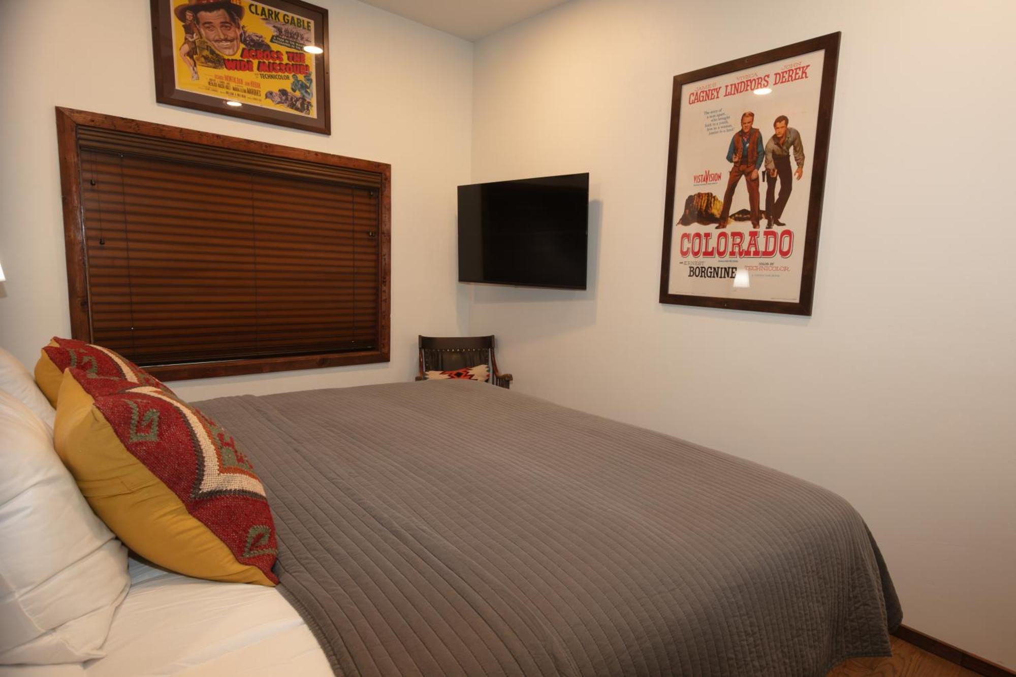 Silverton The Frenchman Suites מראה חיצוני תמונה