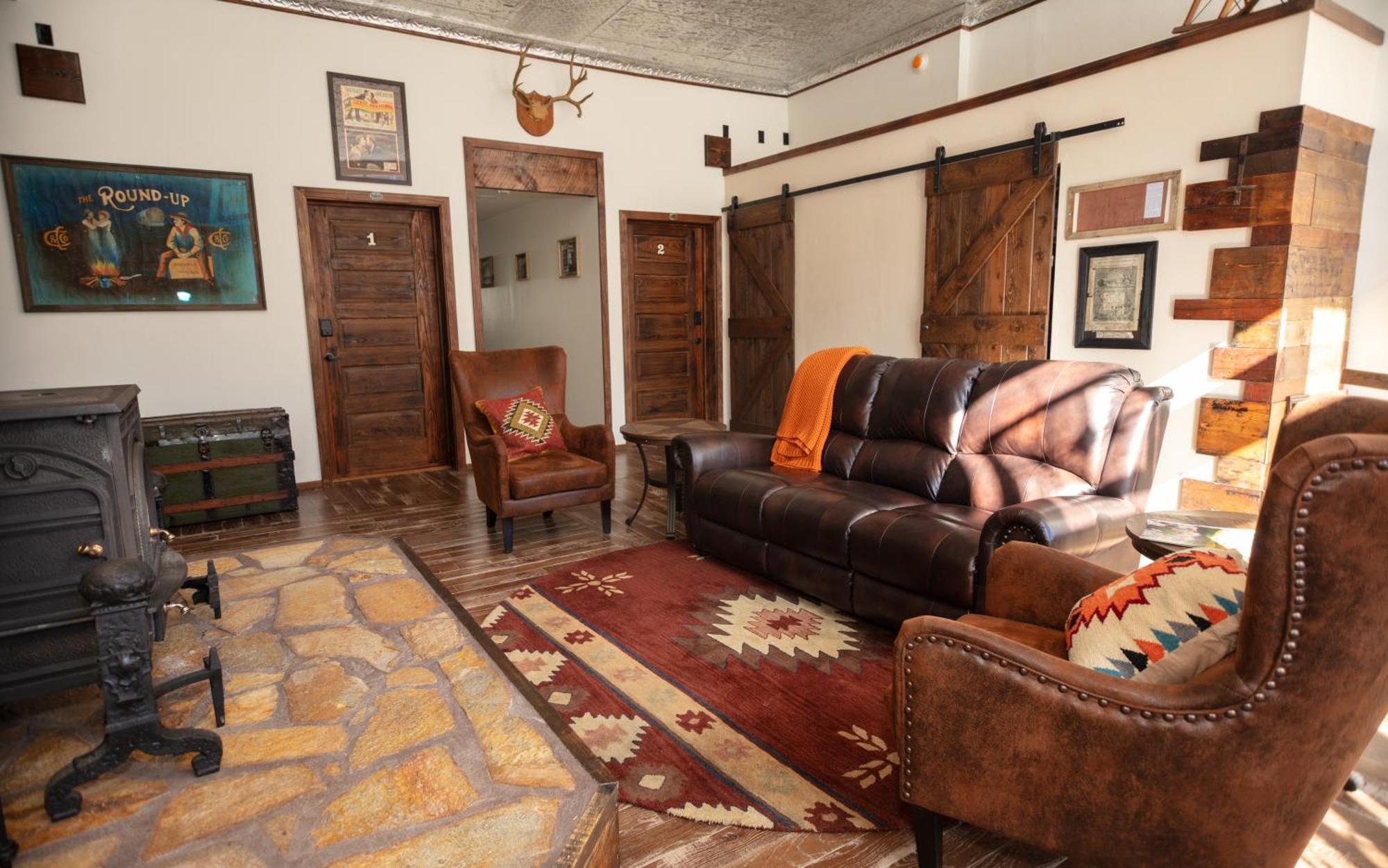 Silverton The Frenchman Suites מראה חיצוני תמונה