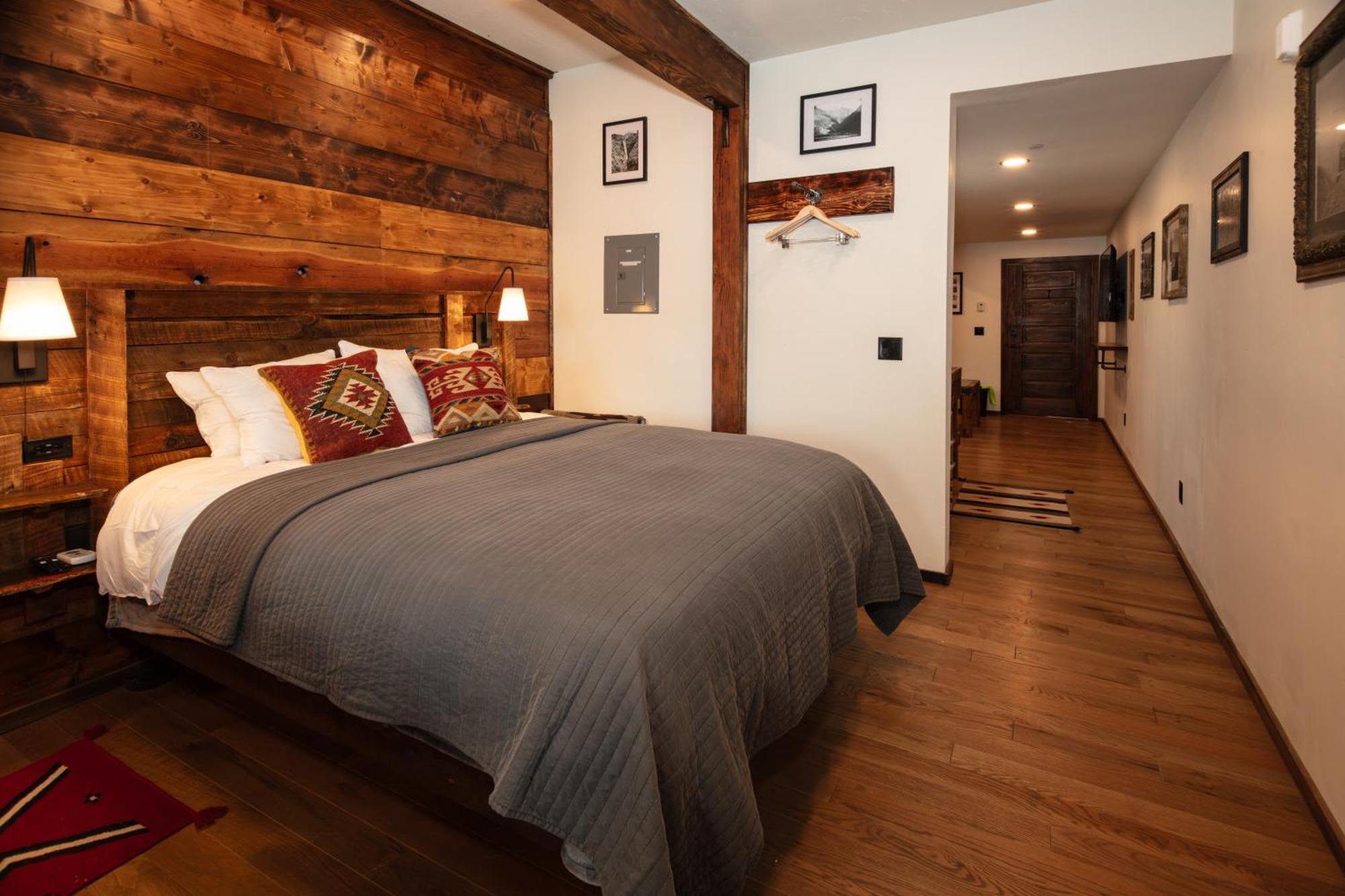 Silverton The Frenchman Suites מראה חיצוני תמונה